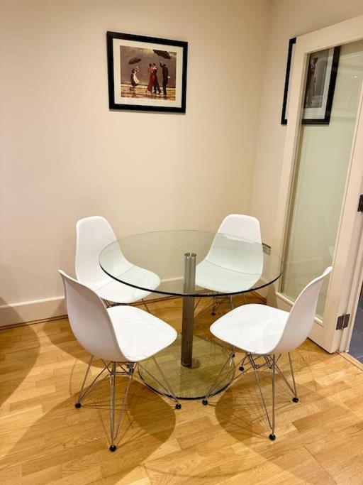 Stunning 2 Bed Thames River View - Central London Bagian luar foto