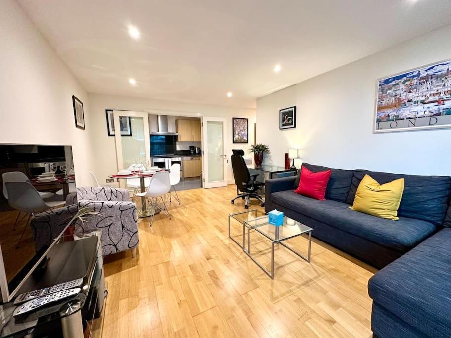 Stunning 2 Bed Thames River View - Central London Bagian luar foto